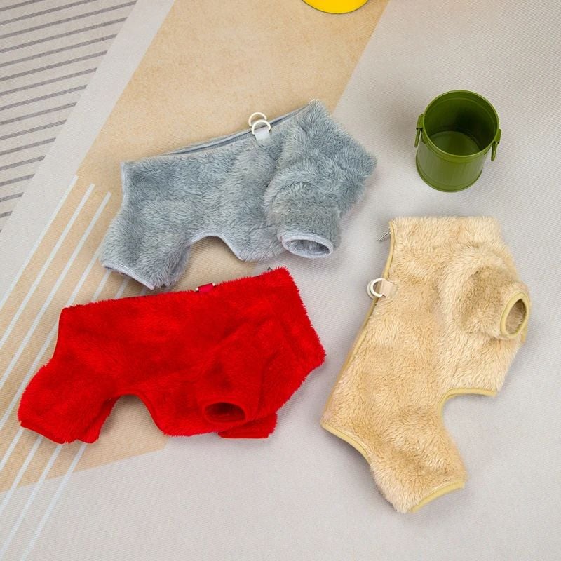 🐶Vinter jumpsuit for hund med glidelås i ryggen